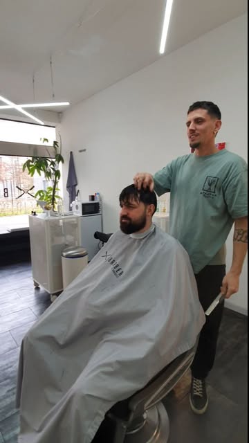 Bart bei BARBER by amado